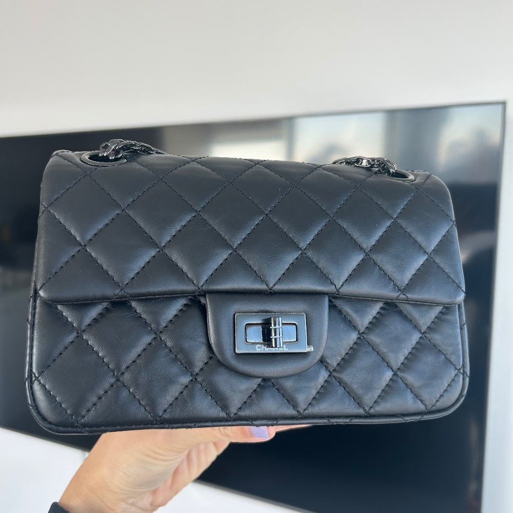 Chanel mini reissue